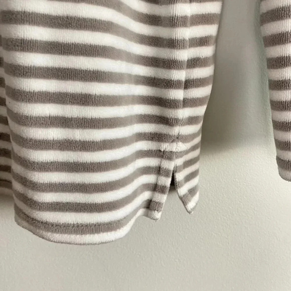 Joules Gray and White Striped Sweatshirt - Picture 4 of 9
